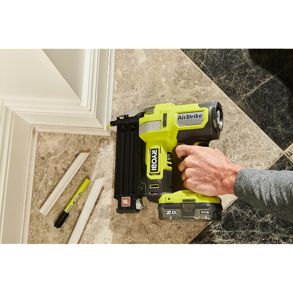 RYOBI Cloueur d'assemblage 18G 18V + 5000 clous