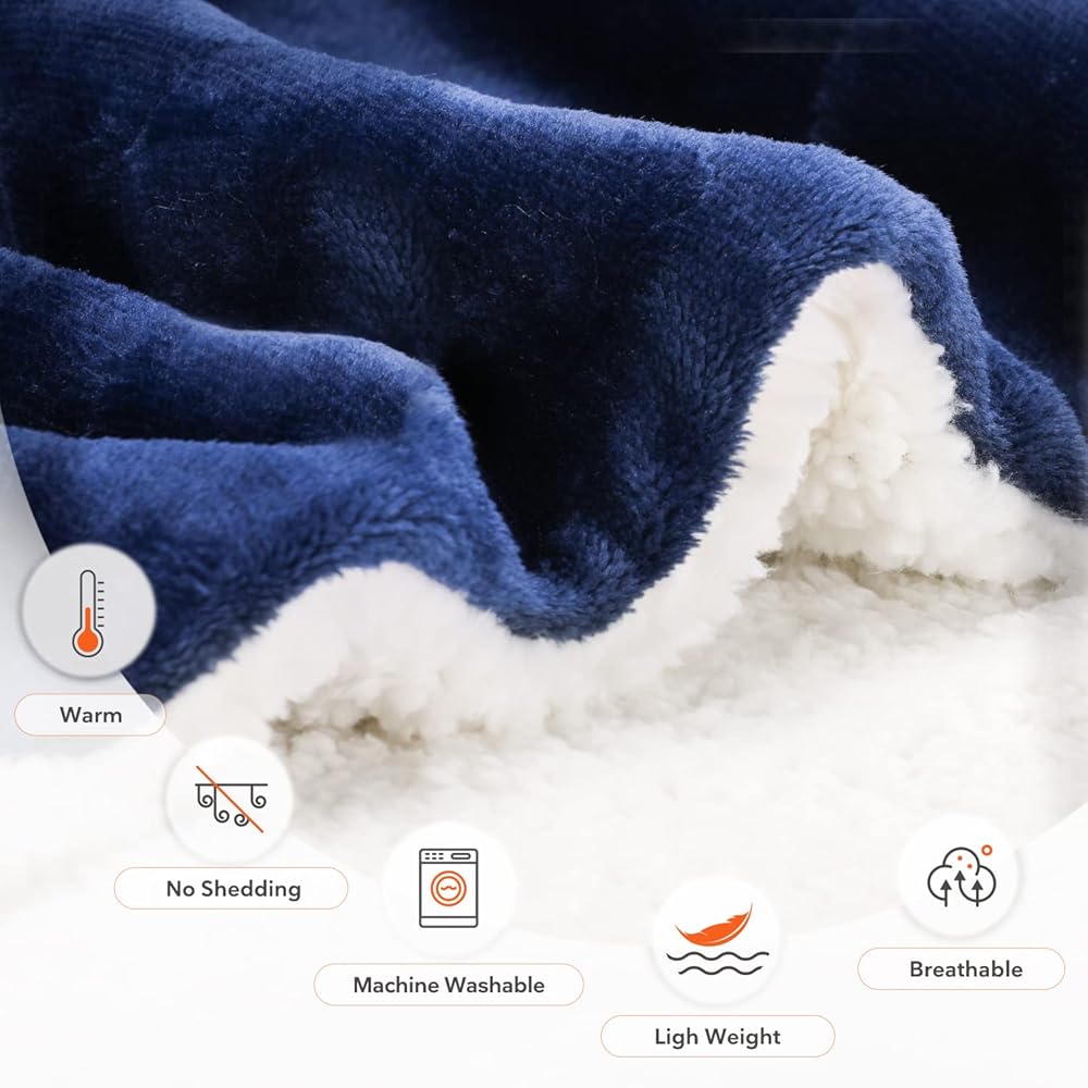 Sweetnight Couverture 230x270 cm Couverture Sherpa Canape, Jeté de Canapé Bleu, Couverture Polaire Epaisse Hiver et Été, Plaid Fourrure Polaire pour Chambre à Coucher, Canapé, Lit : Cuisine et Maison