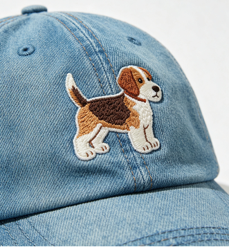 Zyentral - Cowboy hat with beige pattern and dog design