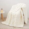 Viviland Couverture en tricot épais, luxueux 100 % tricoté à la main, doux et confortable pour canapé, lit, chaise - Couverture tissée épaisse, 127 x 152 cm, blanc : Cuisine et Maison
