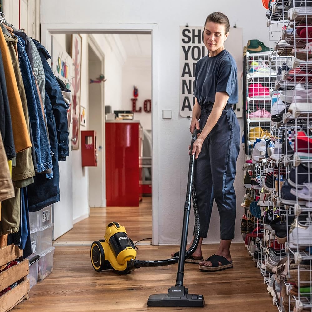 Kärcher Aspirateur sans sac VC 3 700W