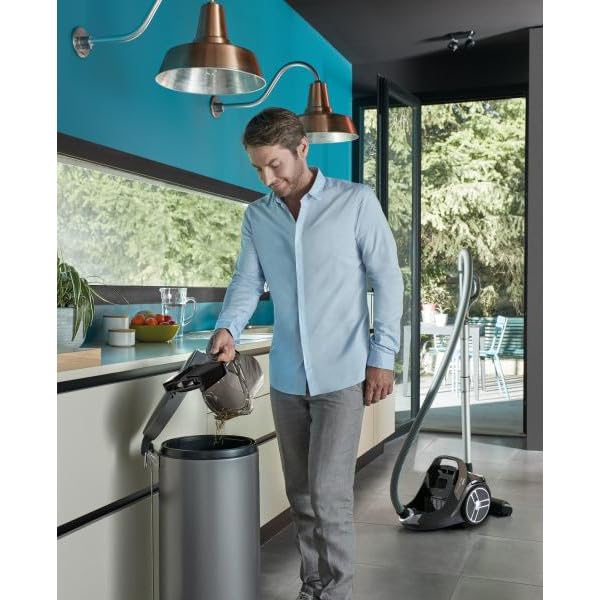Rowenta Silence Force Cyclonic Aspirateur sans sac 2.5L