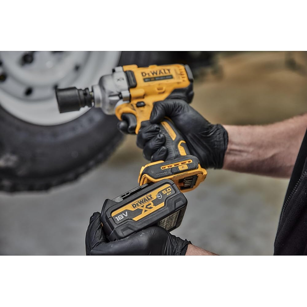 DeWalt - Clé à choc sans fil brushless ultracompacte à bague de retenue M24 18V Li-ion XR - Sans batterie - DCF891N-XJ : Bricolage
