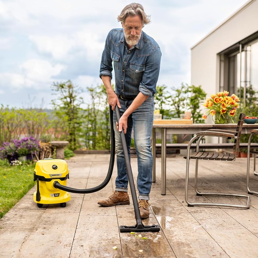 Kärcher WD 2-18, Aspirateur Eau & poussière sur Batterie, Alu, Jaune : Cuisine et Maison