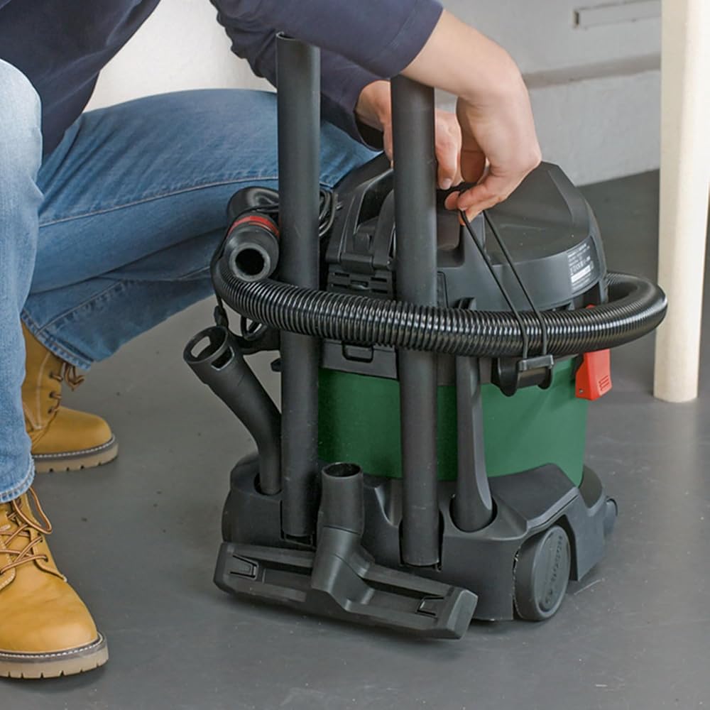 Bosch UniversalVac 15 Aspirateur d'atelier cuve 15 L avec kit d'accessoires