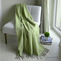 Linen & Cotton Couverture Chaude et Douce Couverture Confortable Columbus - 100% Pure Laine de Nouvelle-Zélande, Beige Naturel Vert (140 x 200 cm) Plaid en laine d'Agneau, Couvre-Lit, Jete de Canape : Cuisine et Maison