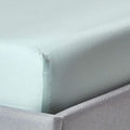 HOMESCAPES Drap-Housse Matelas Épais Coton Égyptien Bio 400 Fils Bleu givré 180 x 200 cm : Cuisine et Maison