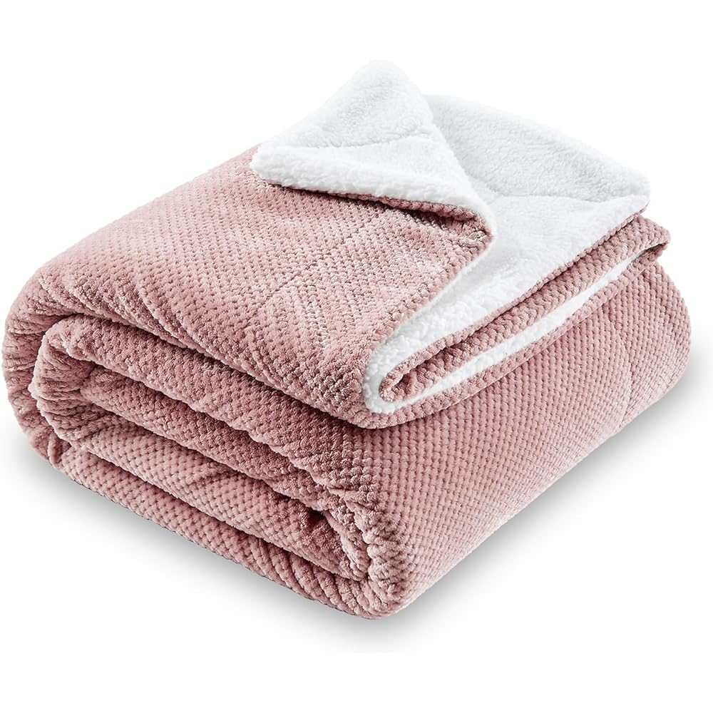 SOCHOW Plaid Canape Couverture Polaire, Couverture Duveteuse Super Douce Chaude, Légère, Couverture en Peluche Souple Réversible pour Lit Sofa Canapé-lit Gris Rose 220 x 240 cm : Cuisine et Maison