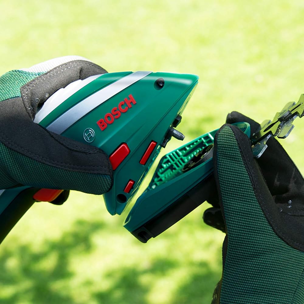Bosch Home and Garden Set Sculpte-Haies et Taille-Herbes sans fil - Isio (3,6 V 1,5 Ah, Set 2 Lames, Chargeur) 600833102 Aqua Green : Jardin