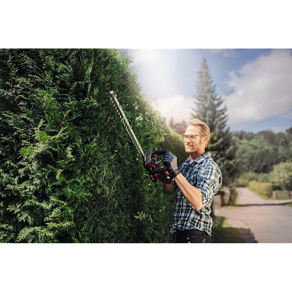 Einhell Taille-haies sans fil GC-CH 1855/1 Li-Solo Power X-Change (18 V, 55 cm longueur de coupe, 18 mm écartement des dents, avec fourreau, sans batterie) : Jardin