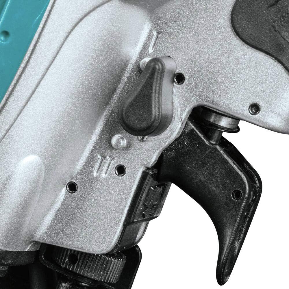 Makita Cloueur pneumatique AN454 19-45mm
