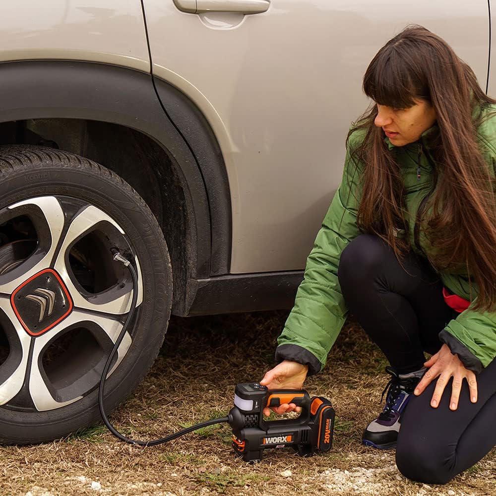 WORX Compresseur à Air multifonction sans Fil 20V WX092.9, 150 PSI, pompe à vélo, mini-compresseur électrique, Outil 4 en 1, Projecteur LED, Facile à Transporter, Livré sans Batterie ni Chargeur : Bricolage