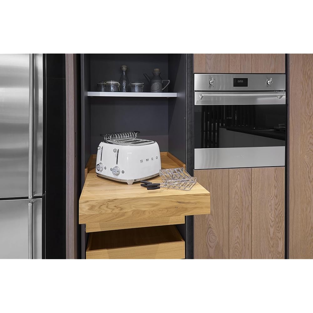 Smeg Grille-pain 4 Tranches TSF03WHEU Blanc