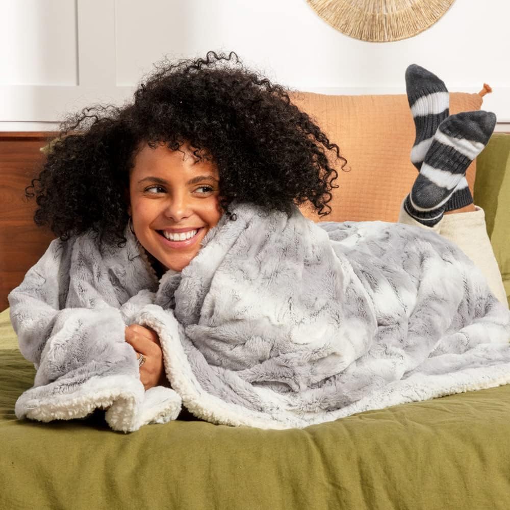 mello Plaid canape Grande Taille, Plaid Fourrure 220x240 Reversible Peau de Mouton, Couverture pour lit, Plaid Polaire Tout Doux, Couverture Polaire, Dessus de lit Lavable, Gris : Cuisine et Maison
